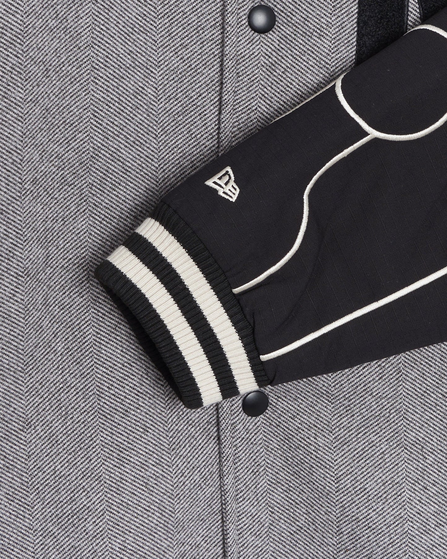 Varsity New Era x FOOTDISTRICT 10th Anniversary Unisex Varsity Jacket Unisex