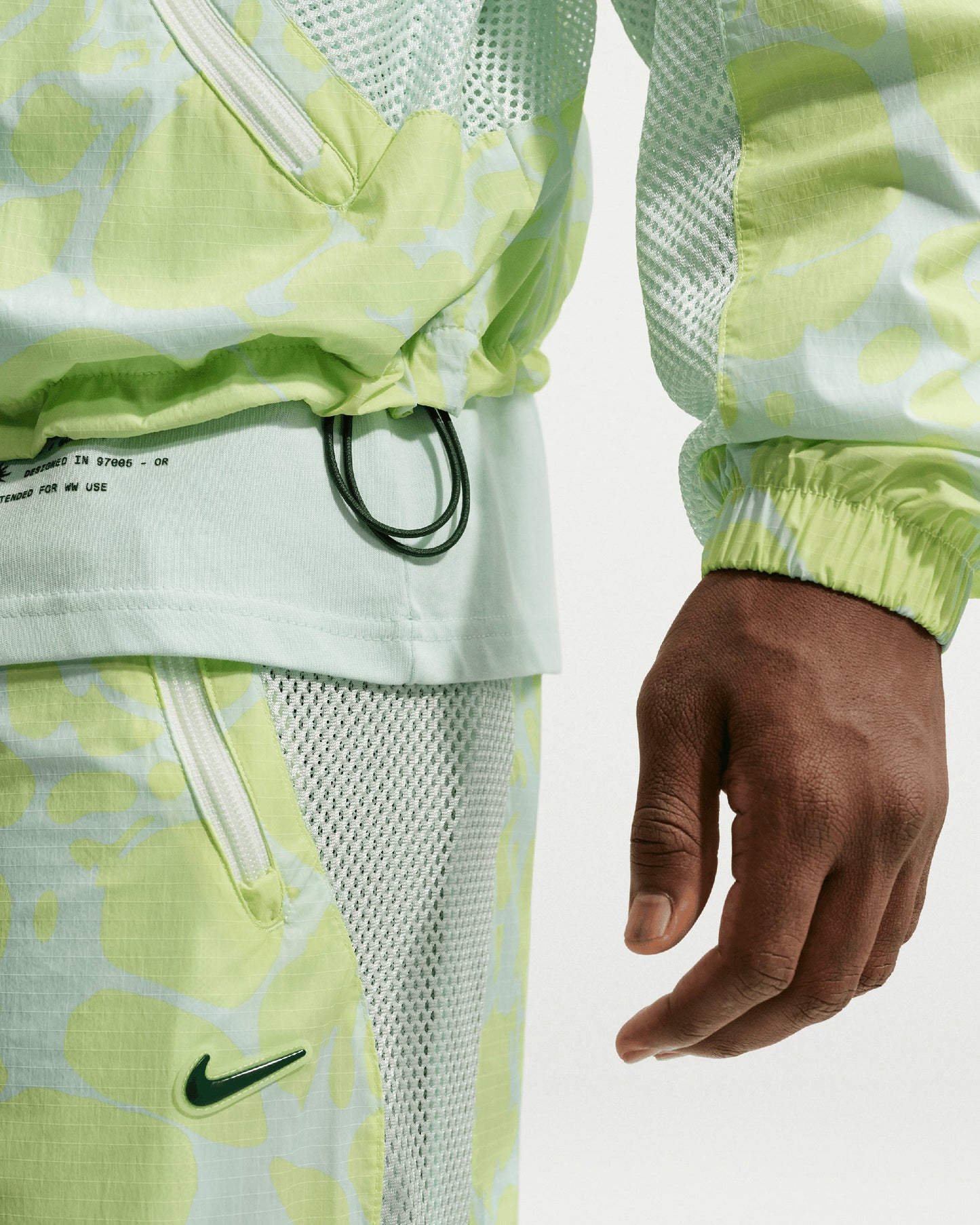 Chaqueta de chandal con gráfico Relaxed Nike Project F.R.O.G. Gooey para hombre