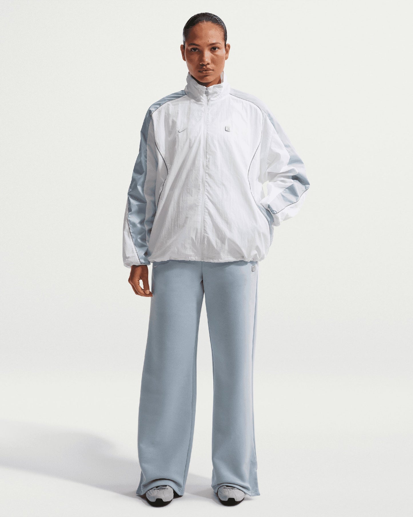 Chaqueta ligera con logo Oversize Nike Sportswear Shox Woven para mujer