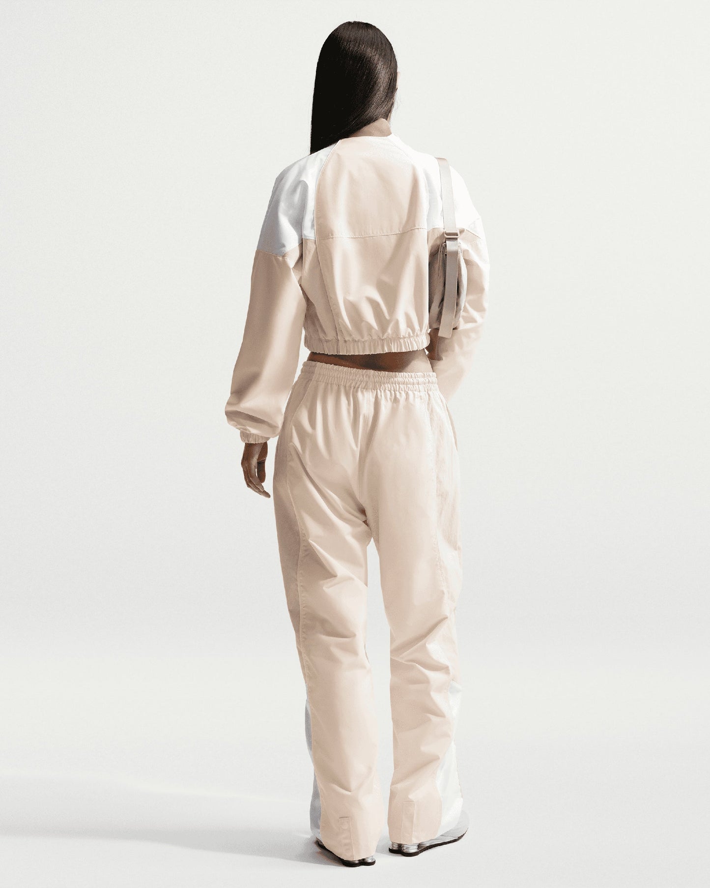 Chaqueta de chandal Crop Repelente al agua Nike Sportswear para mujer