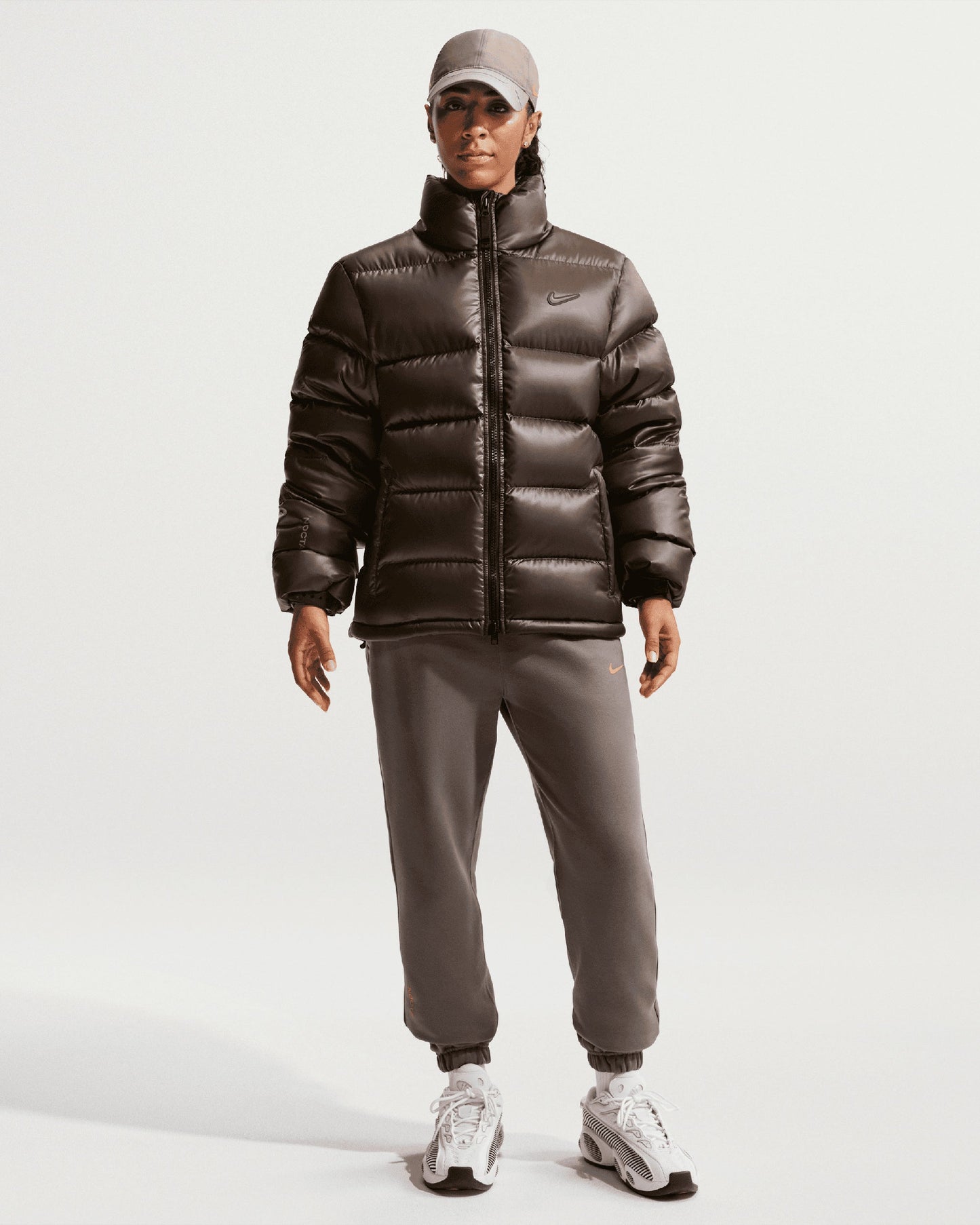 Chaqueta de plumas con logo Nike x Drake NOCTA Sunset para hombre