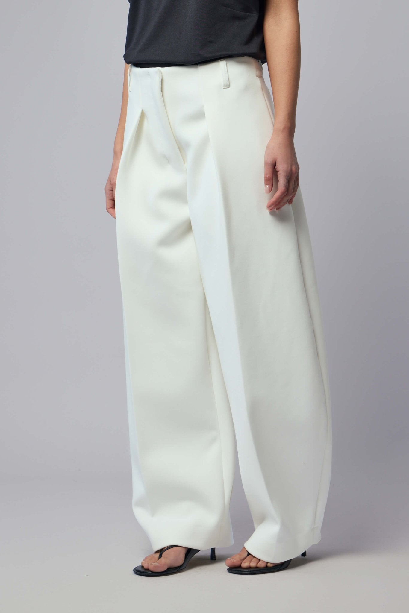 Le Pantalon Ovalo