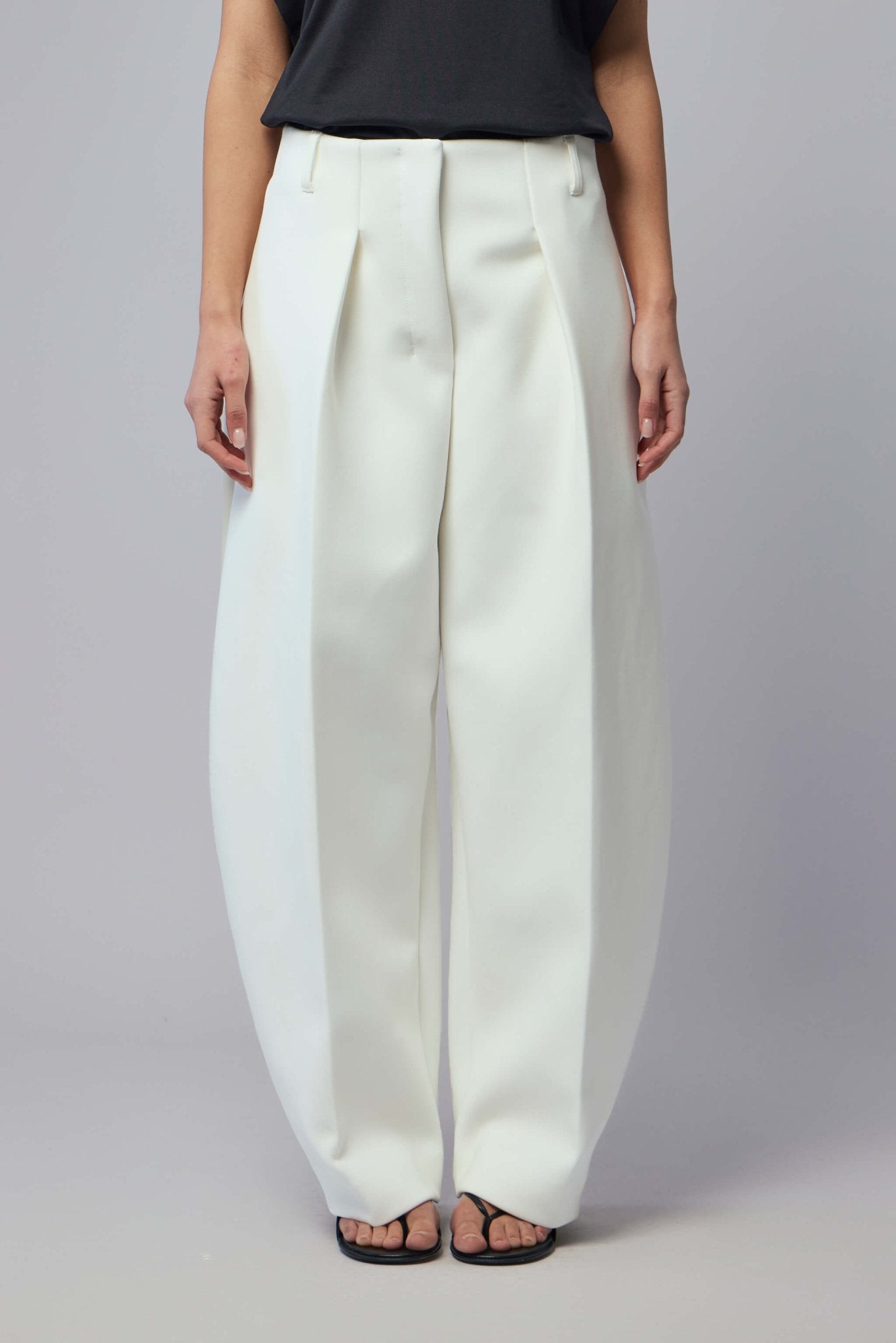 Le Pantalon Ovalo