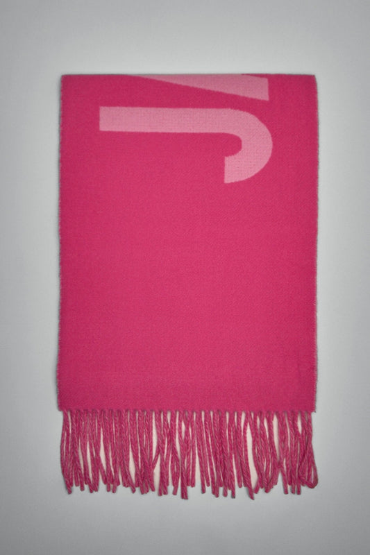 The Jacquemus Scarf