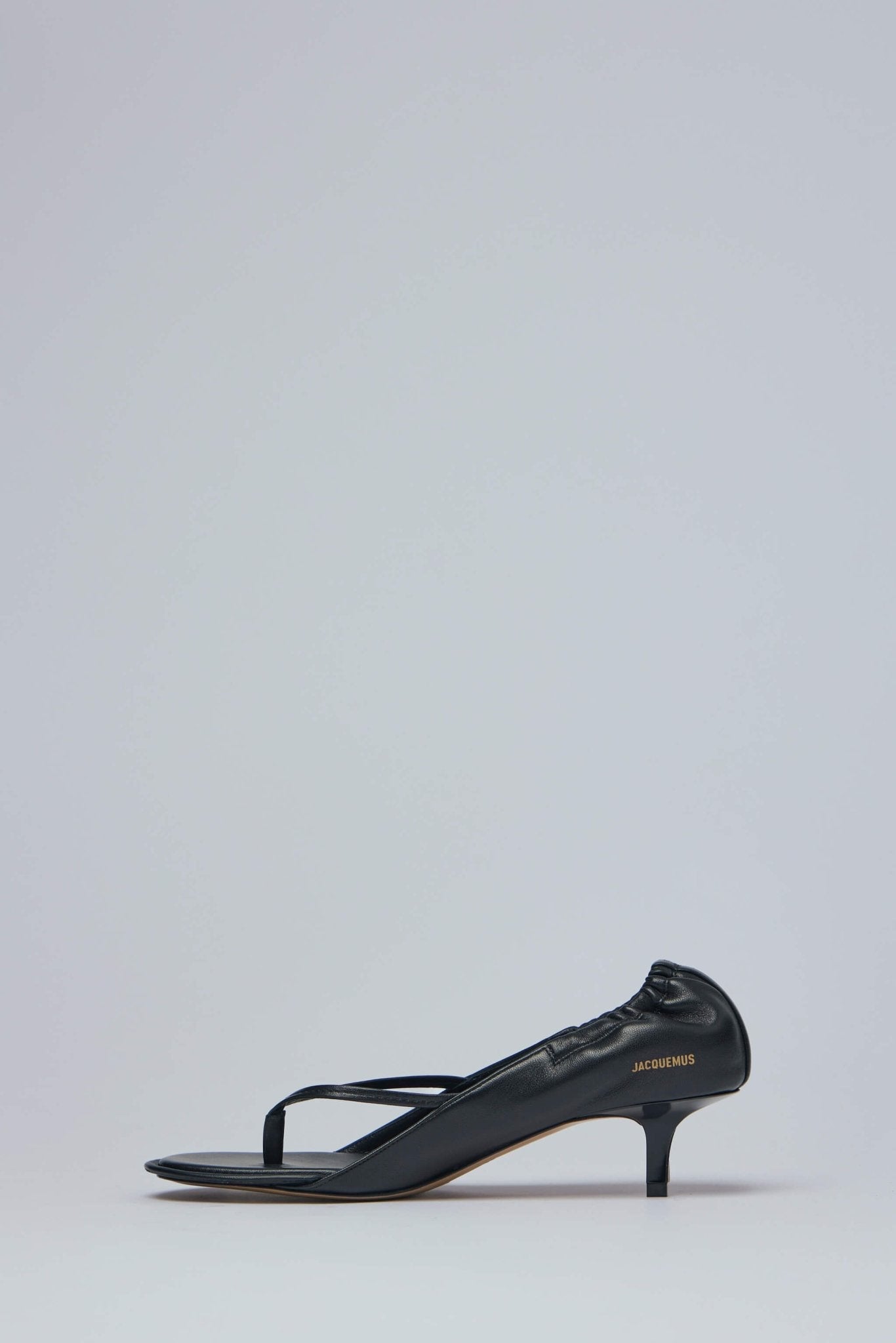 Les Sandales Nu-pieds B