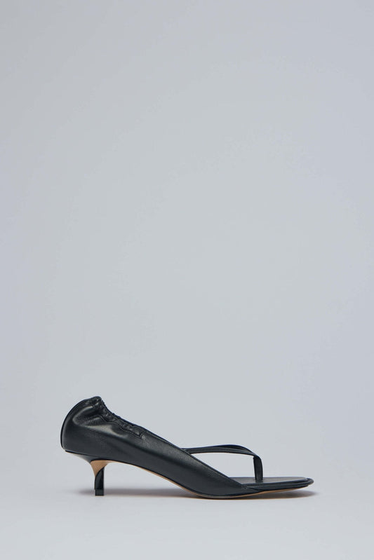 Les Sandales Nu-pieds B