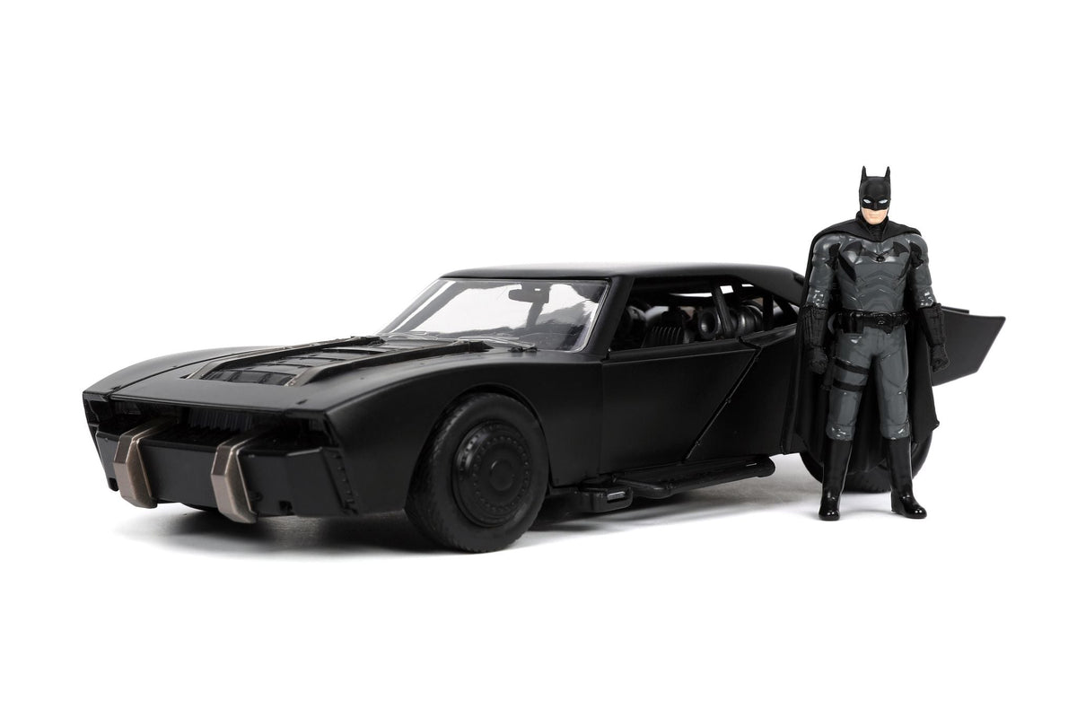 The Batman – 1:24 Batmobile with Batman Figure