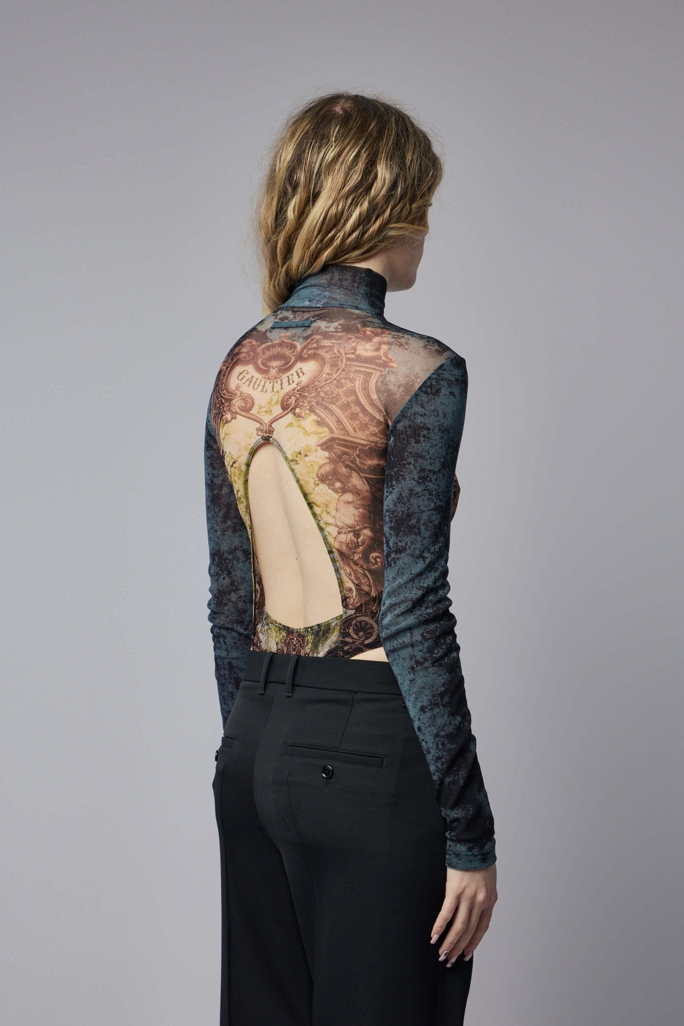 Médaillon Mesh Bodysuit