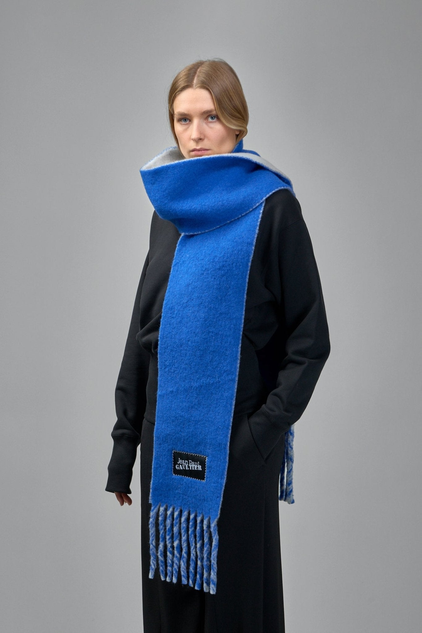 Logo Patch Scarf
