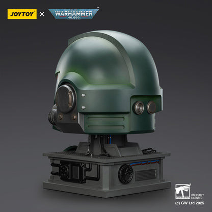 Warhammer 40,000 – Dark Angels Mk X Helmet with Display Stand | JOYTOY