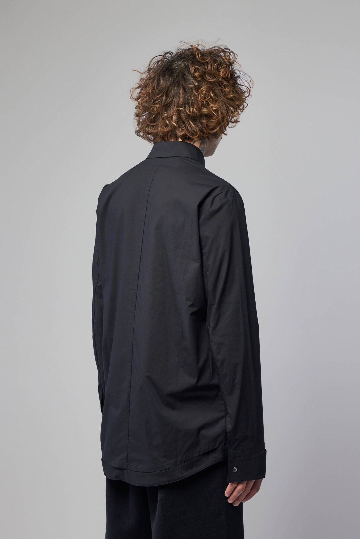 Mens Mid Fit Shirt With Hand-stitched Hem Border