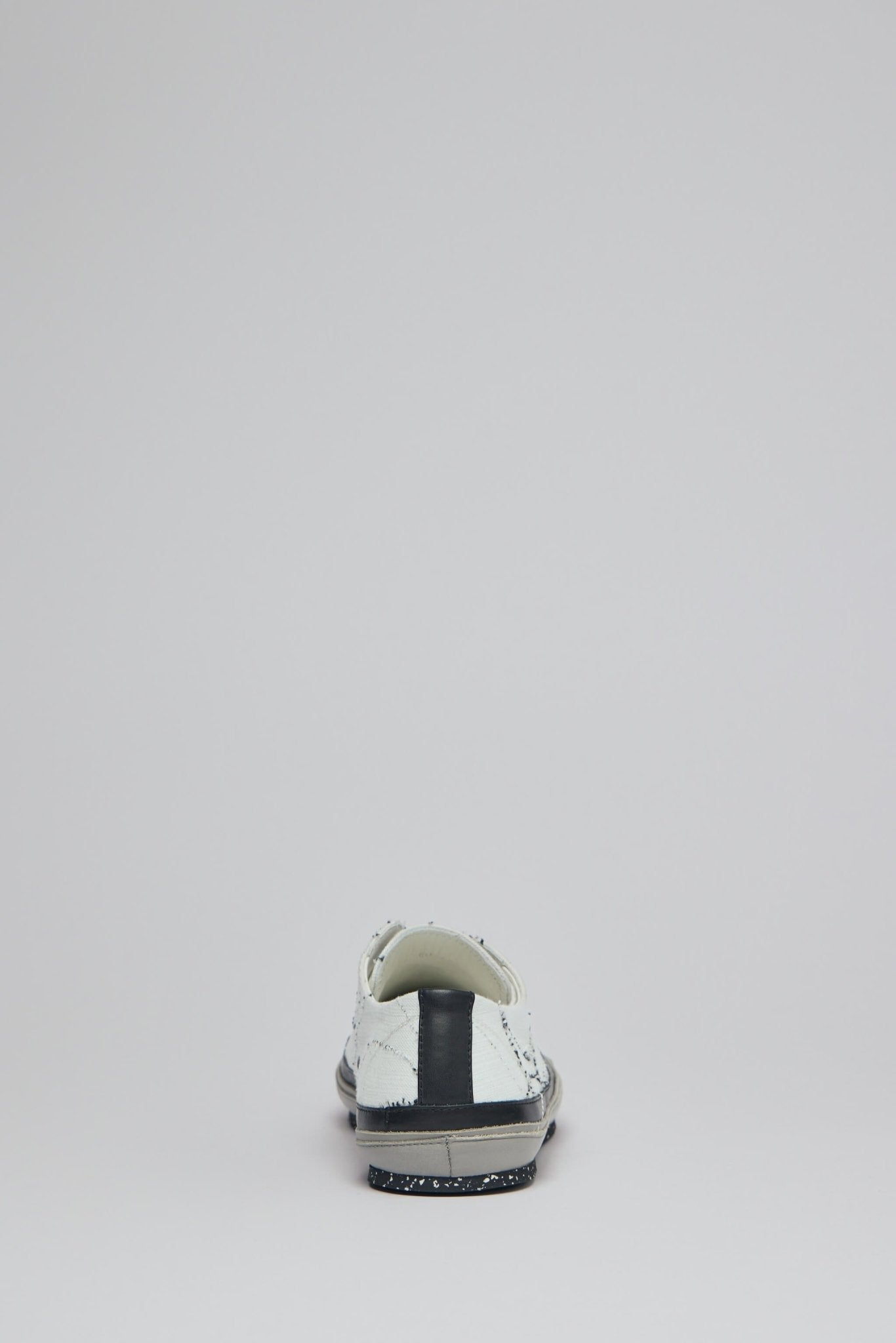 Komlo Trainers