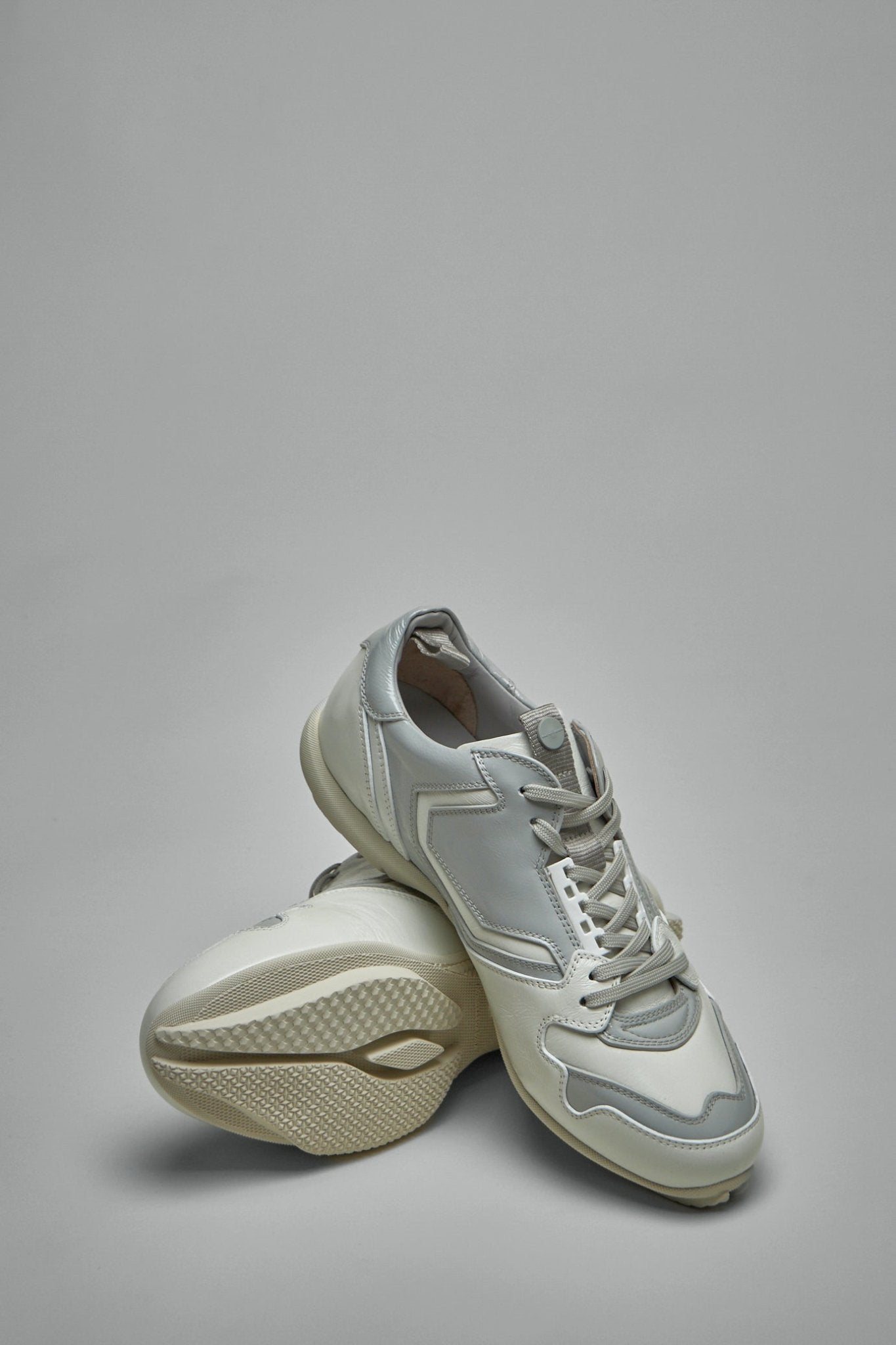 Ostro Shoes Leather