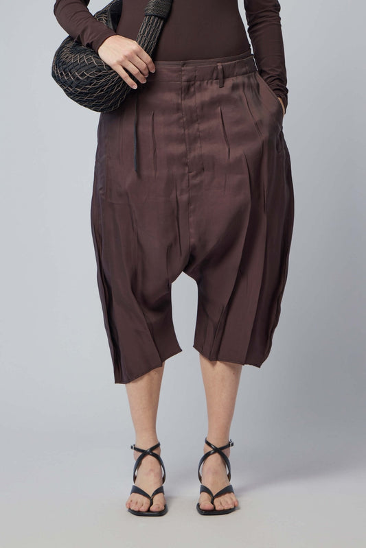 Creased Dropped Crotch Bermudas