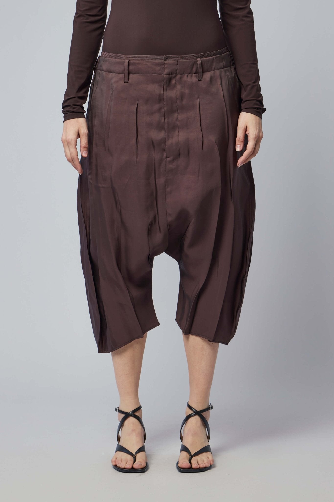Creased Dropped Crotch Bermudas