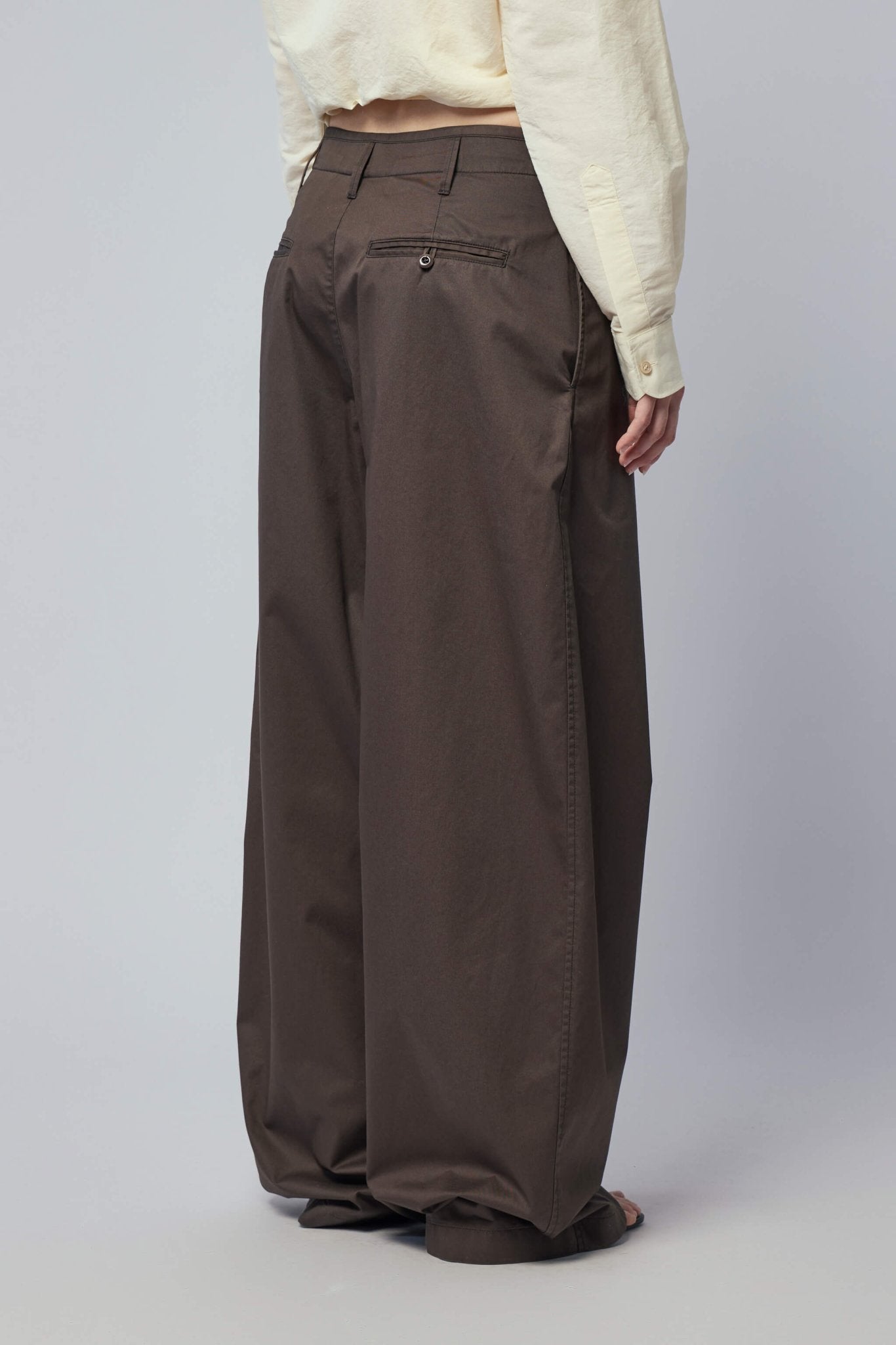 Large Chino