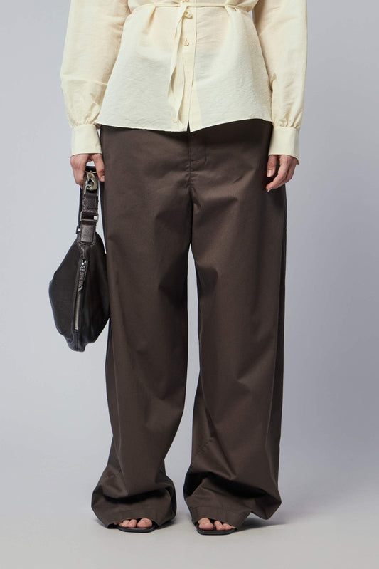 Large Chino