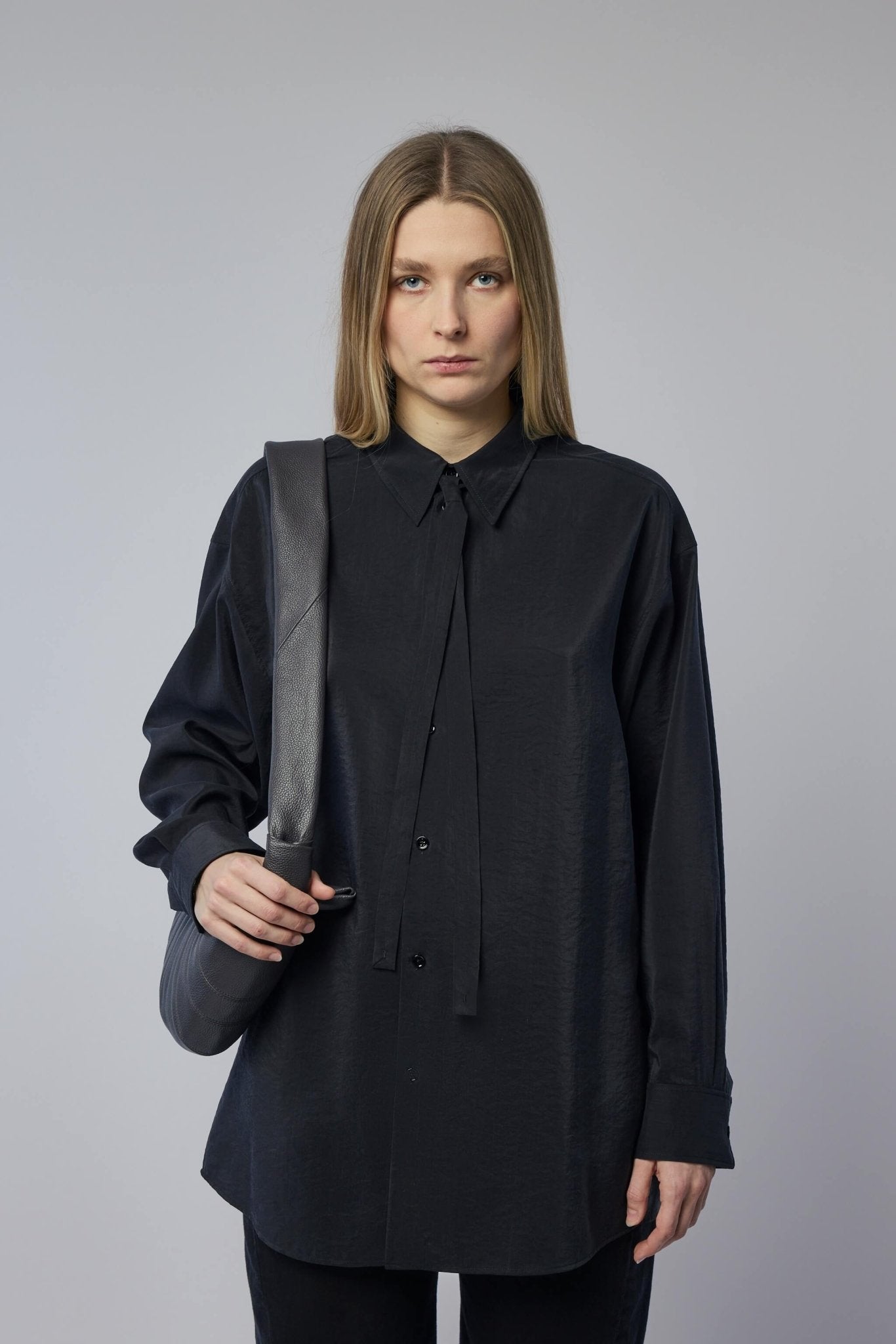 Long Shirt with Tie