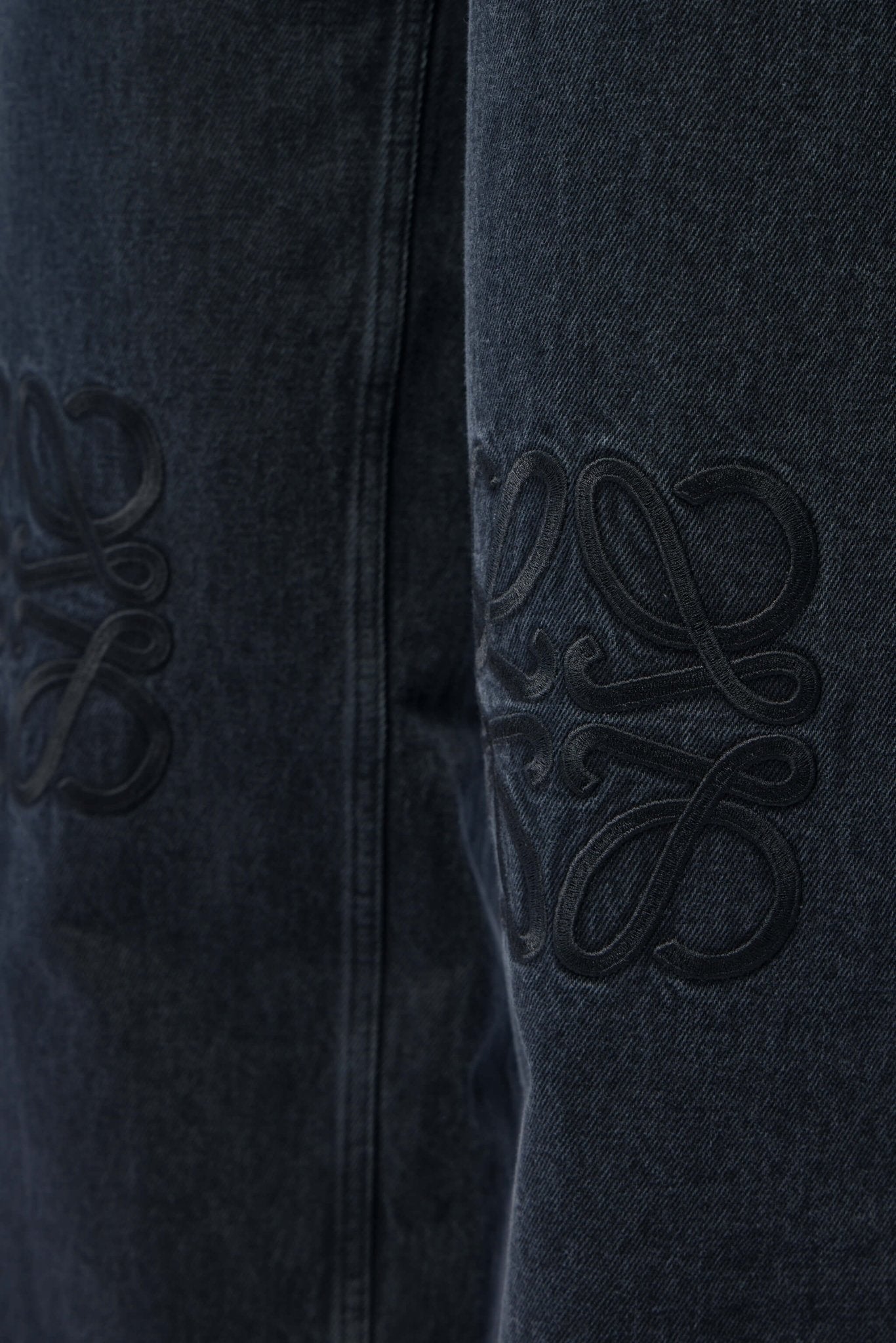 Anagram Baggy Jeans in Denim