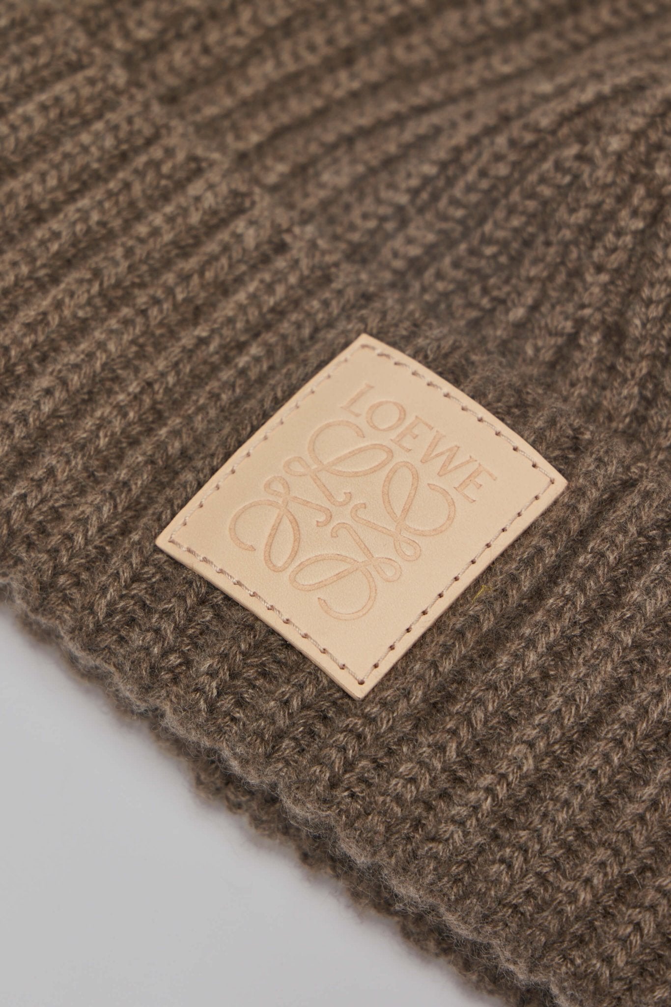 Beanie in Cashmere