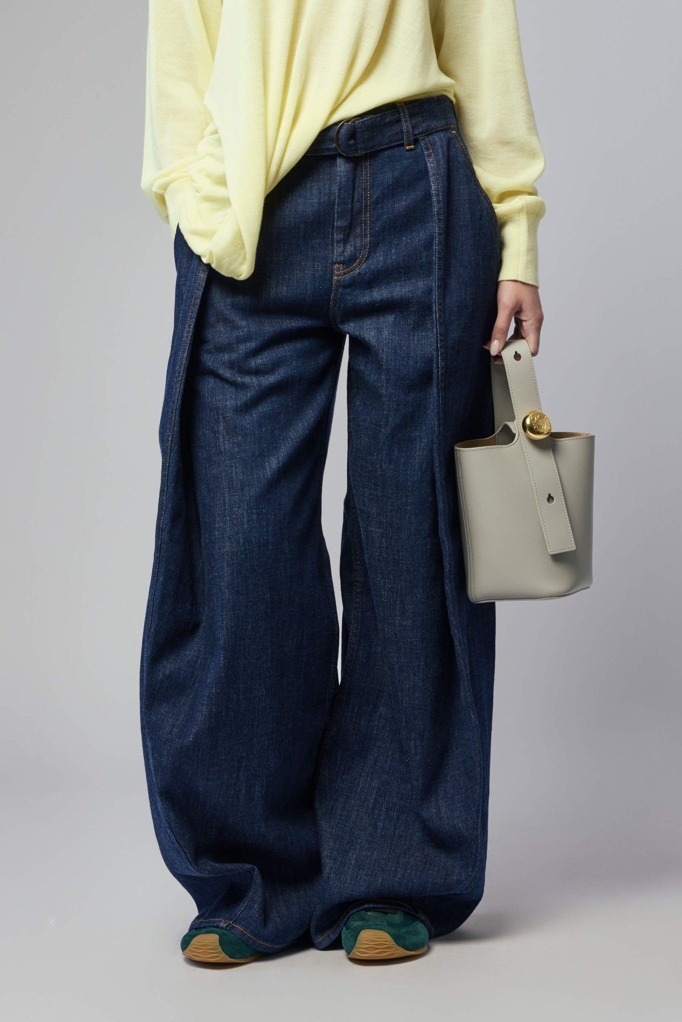 Belted Jeans in Denim