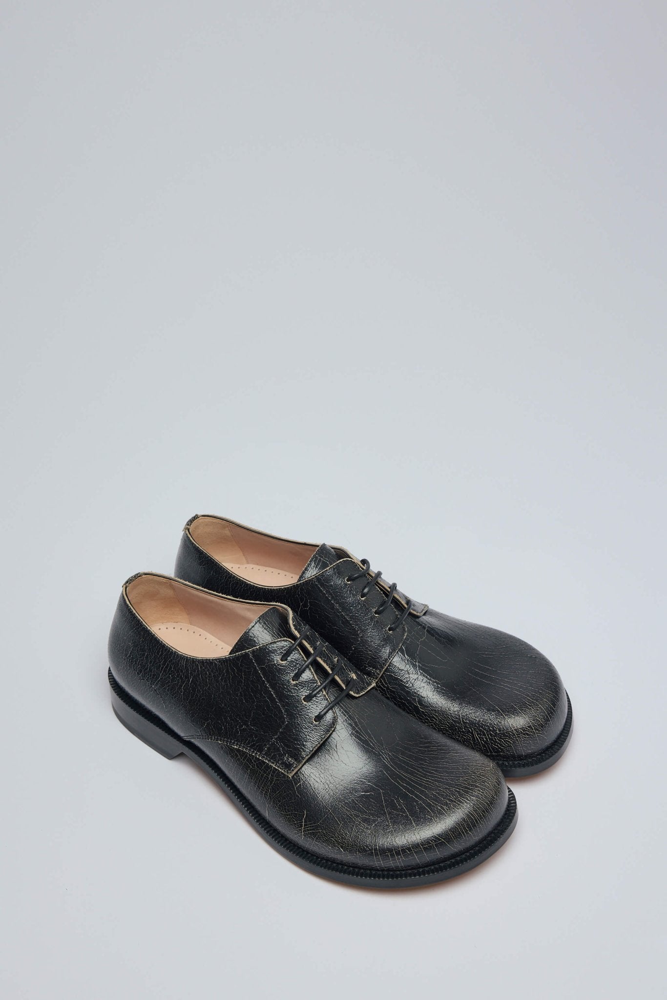 Campo Derby in Cracked Calfskin