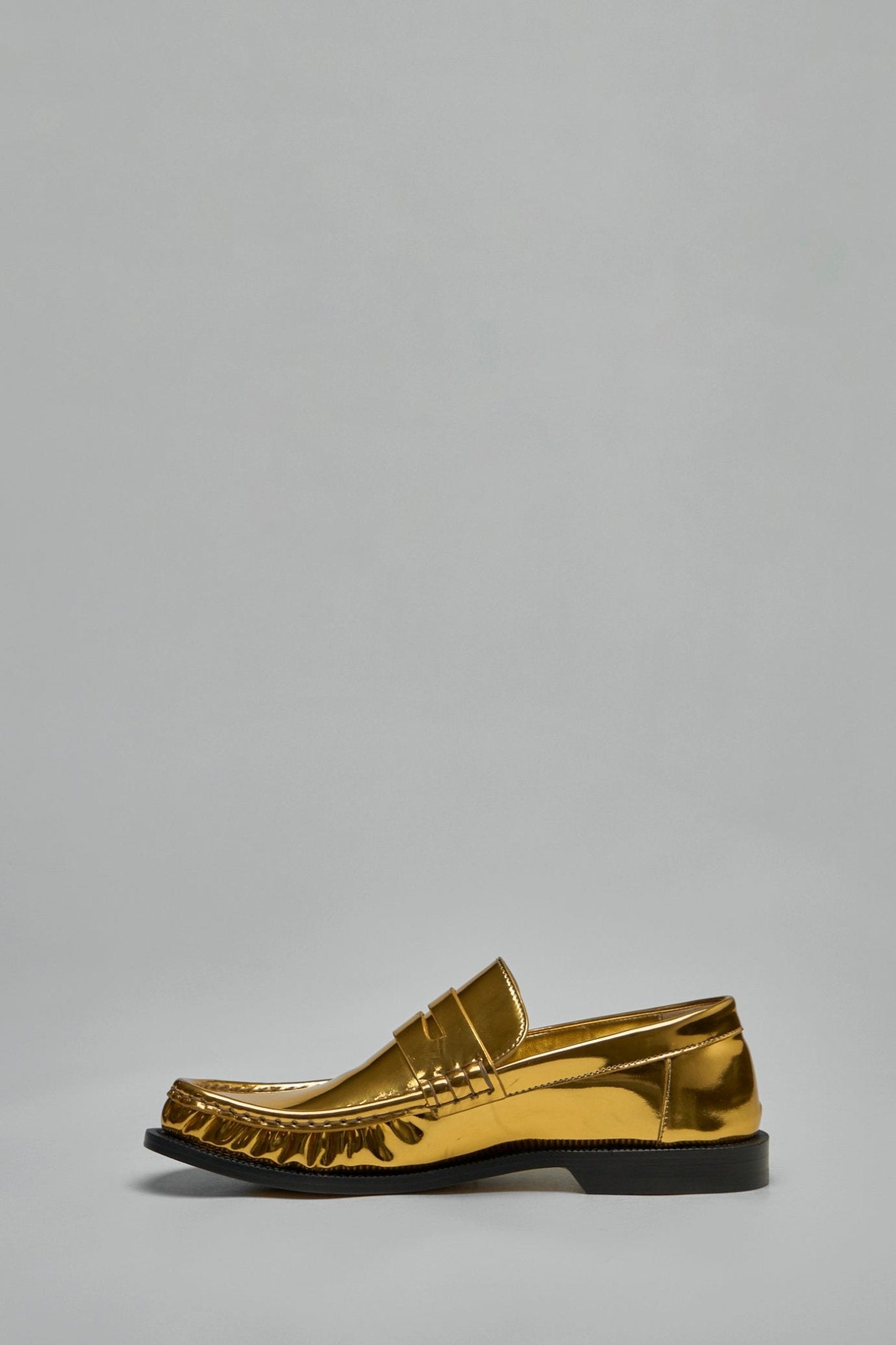 Campo Loafer in Metallic Calfskin
