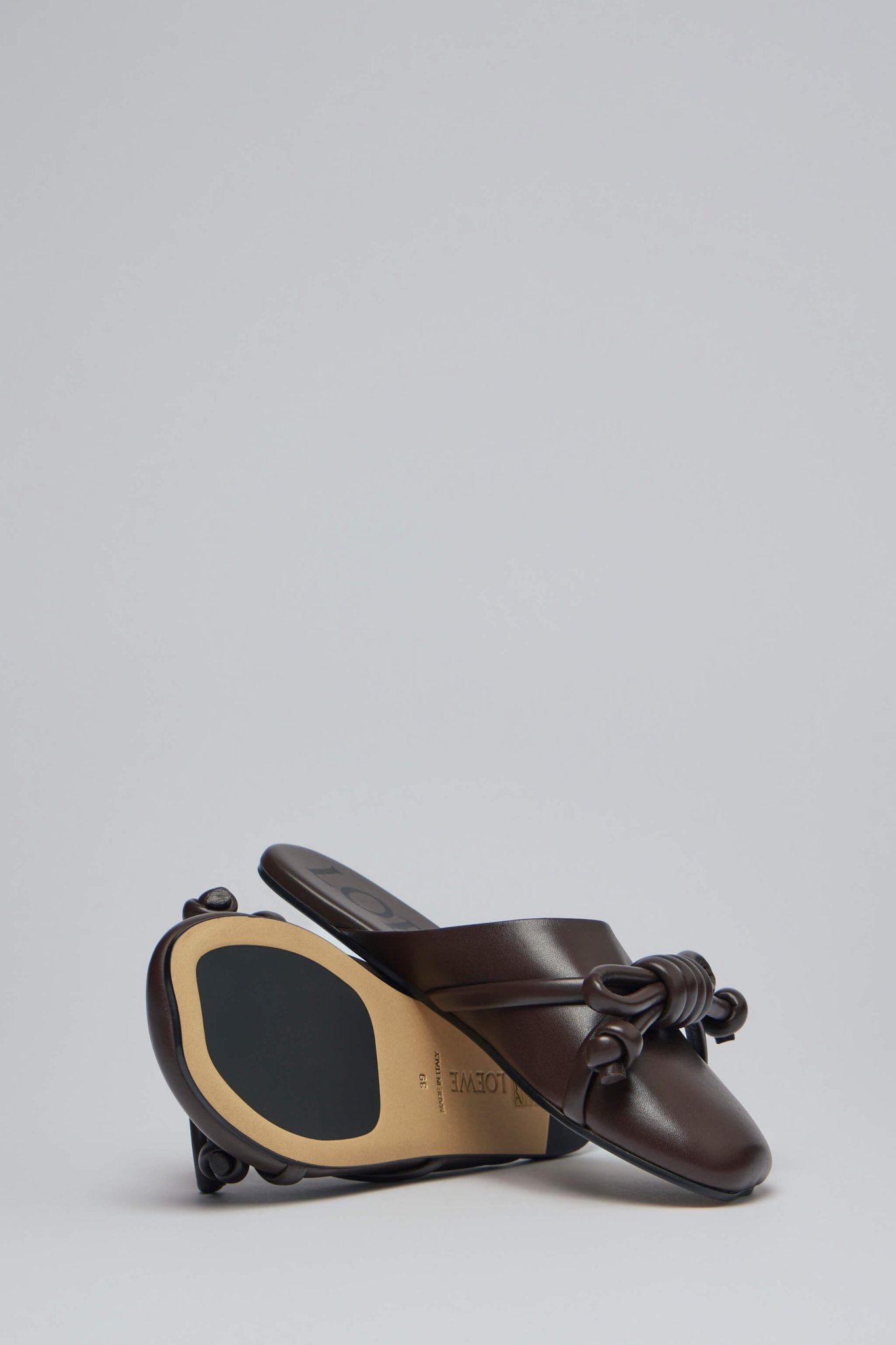 Flamenco Knot Mule