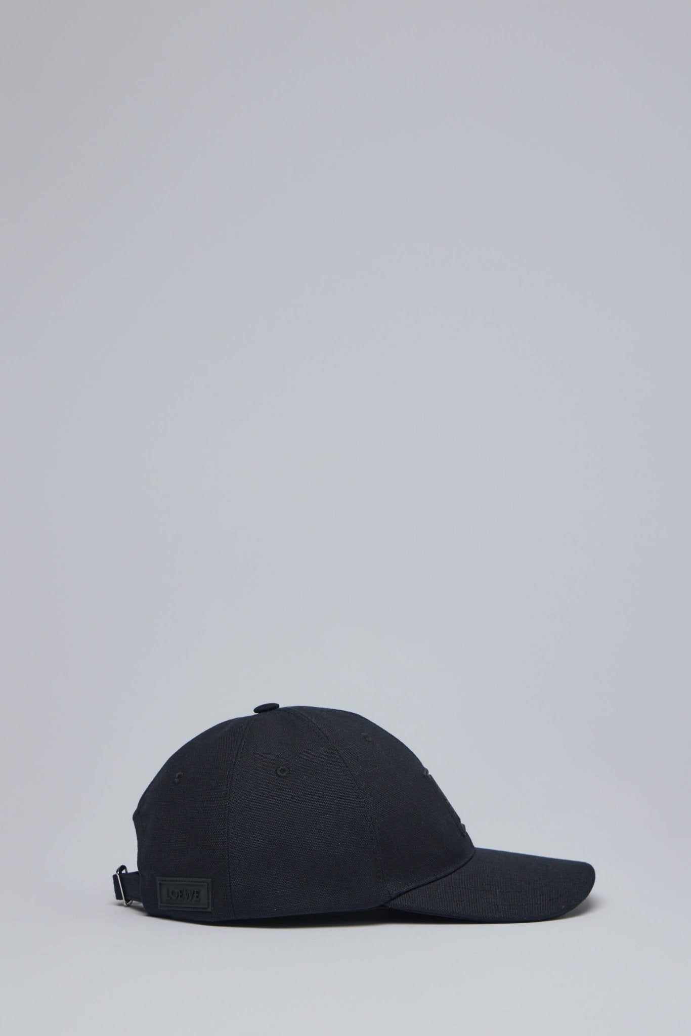 Cap in Canvas