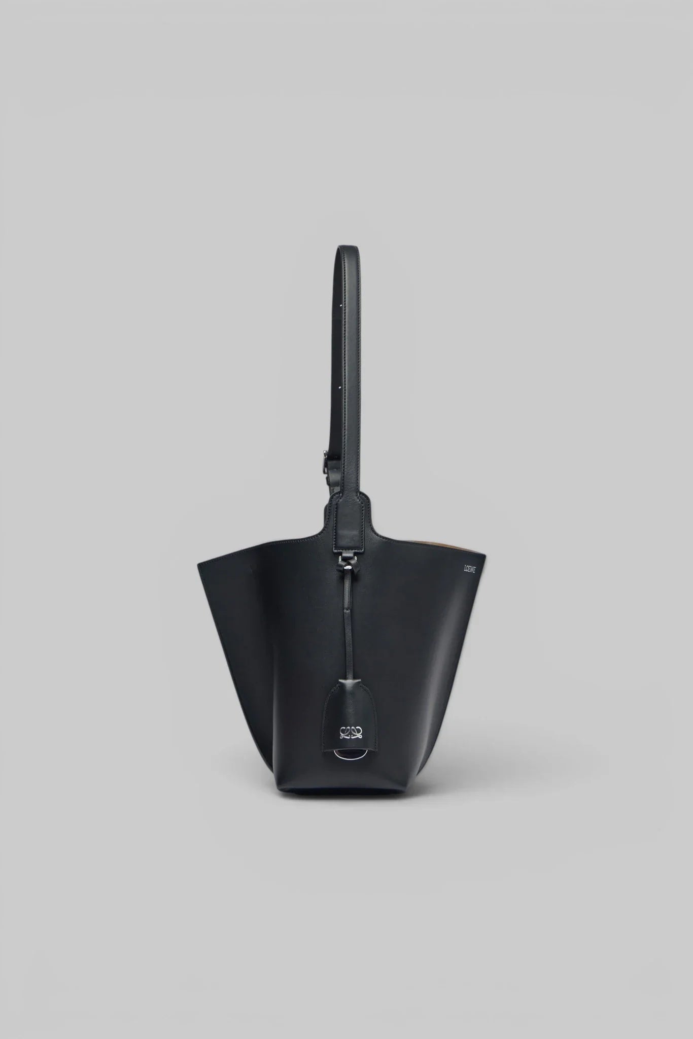 Medium Bilbao Bucket