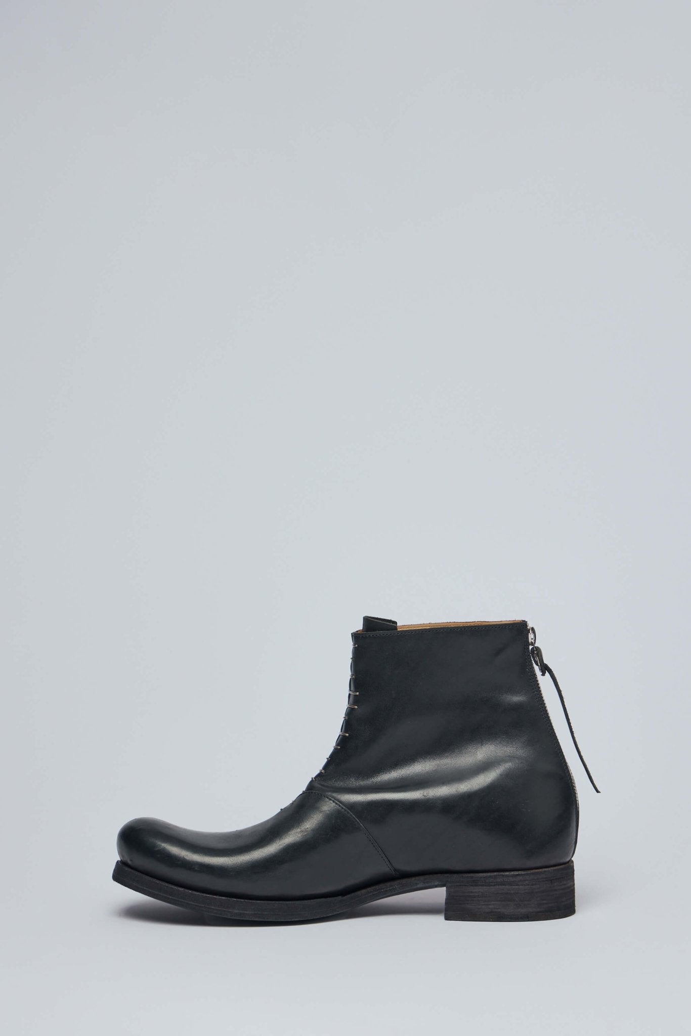 Short Back Zip Boot W/multiple Silver Strap