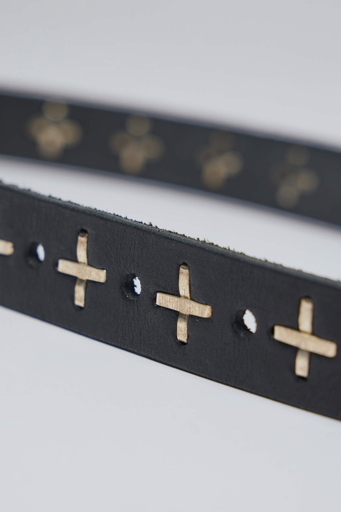 Studded Q Buckle Med Belt