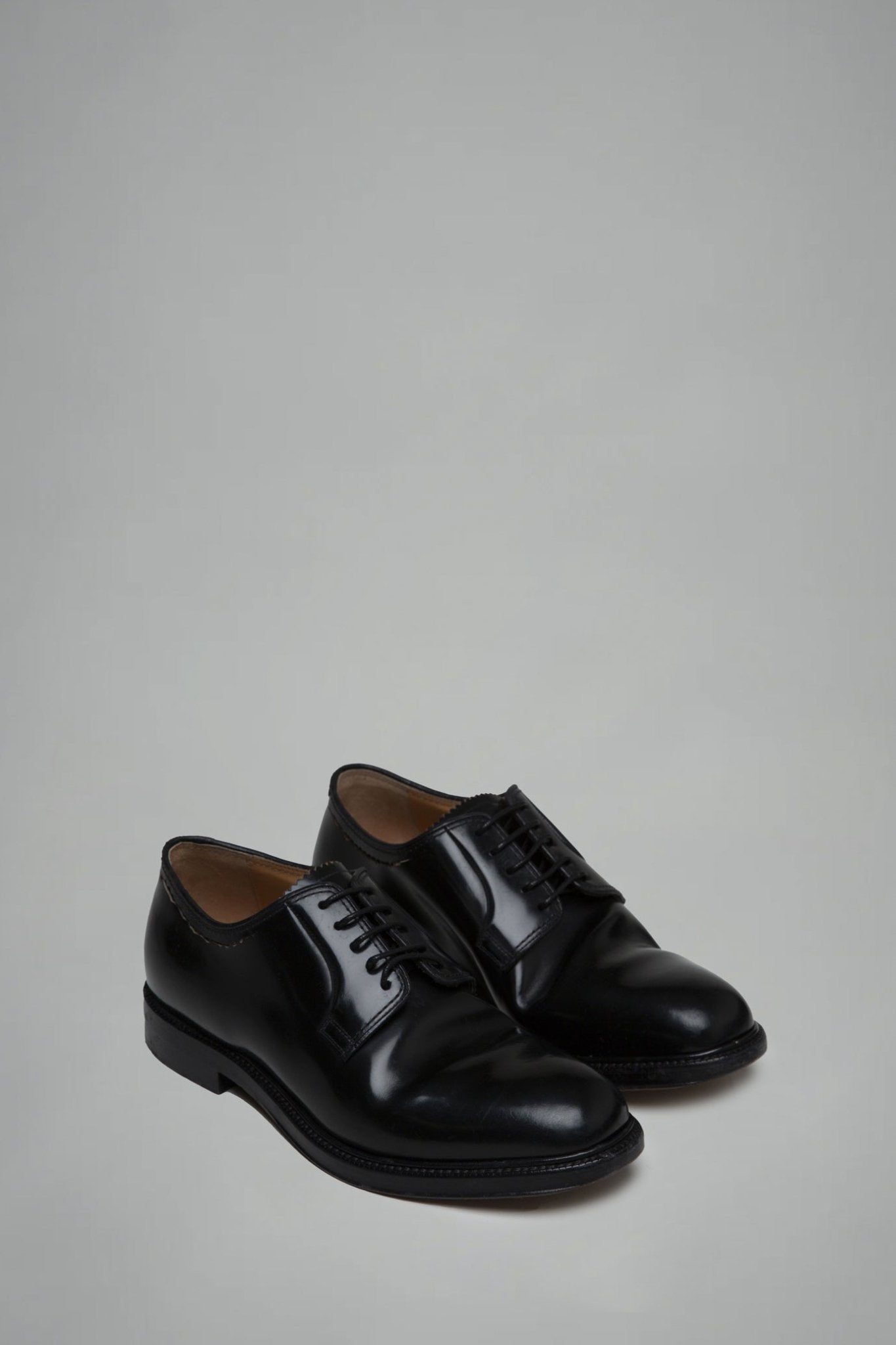 Women's Loved to Death Cut Lace-up Shoes