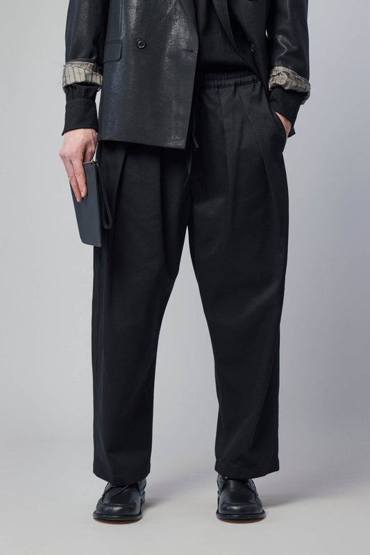 Pleated Wide-leg Pants