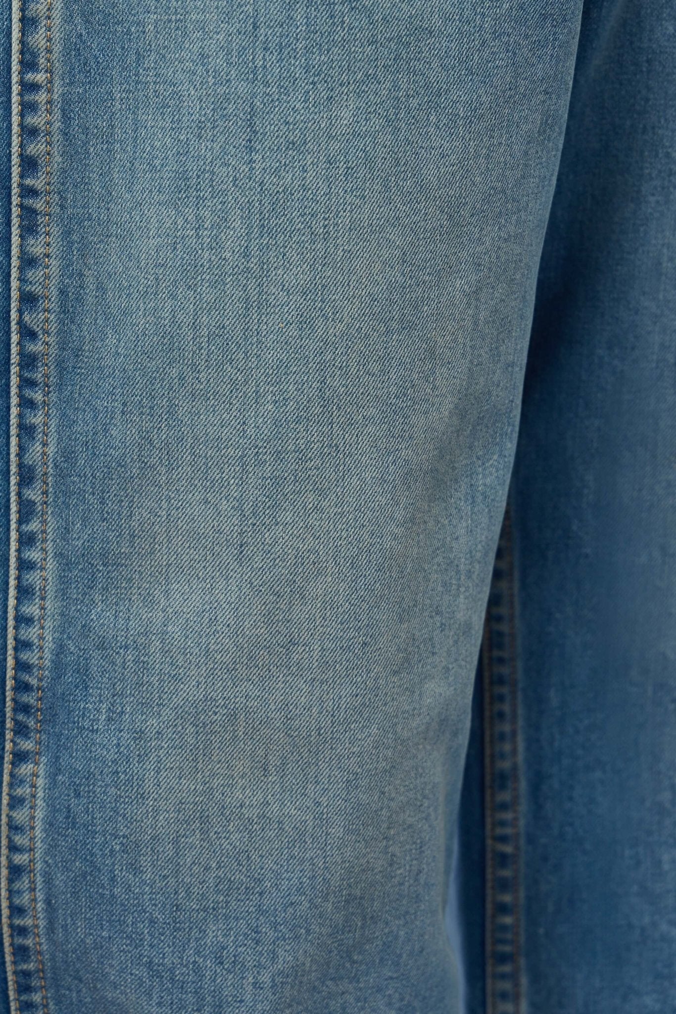 Straight Leg Cropped Jeans