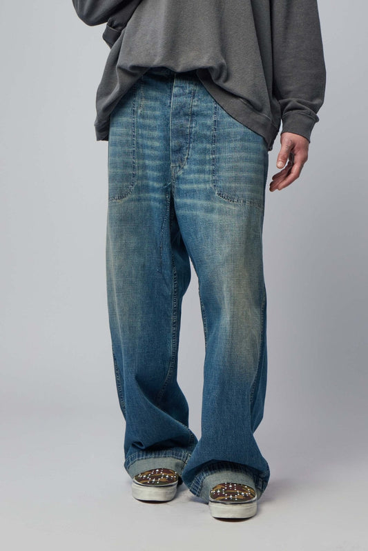 Wide-leg Jeans