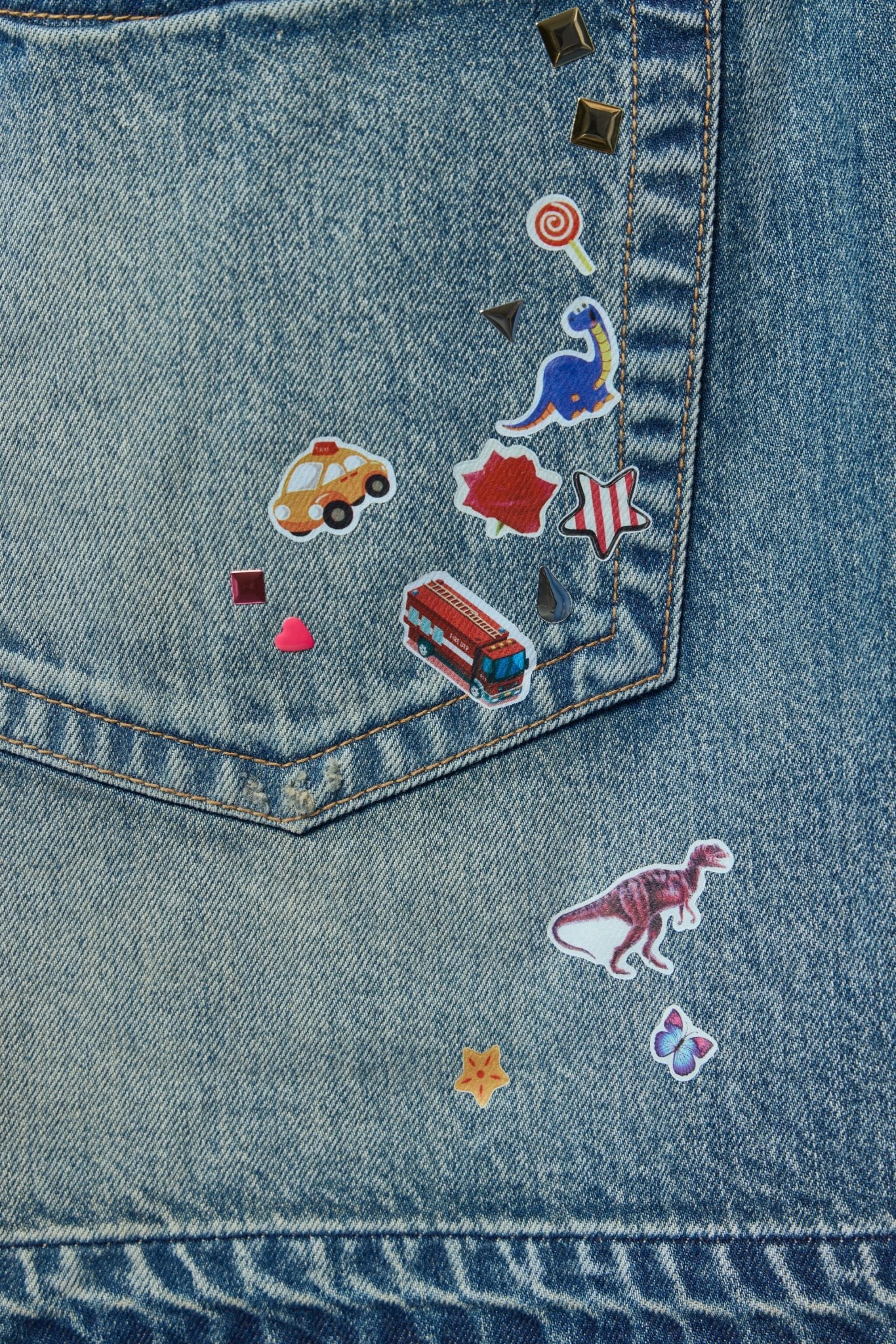 Kids Sticker Printed Denim Gather Shorts