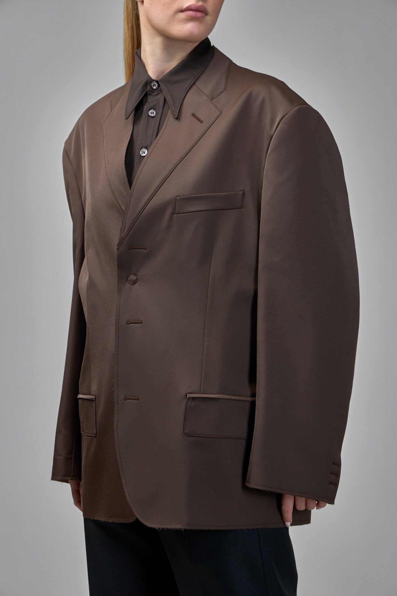 Single-breasted Jacket with Raw-cut Edges