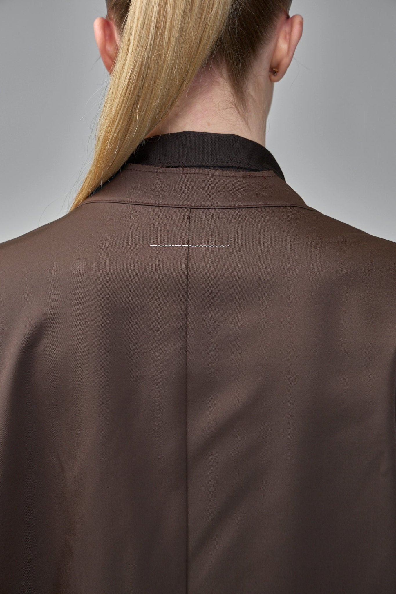 Single-breasted Jacket with Raw-cut Edges