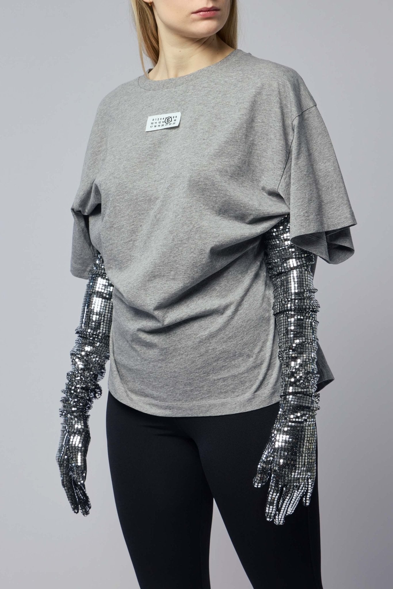 Cotton T-shirt with Gloves