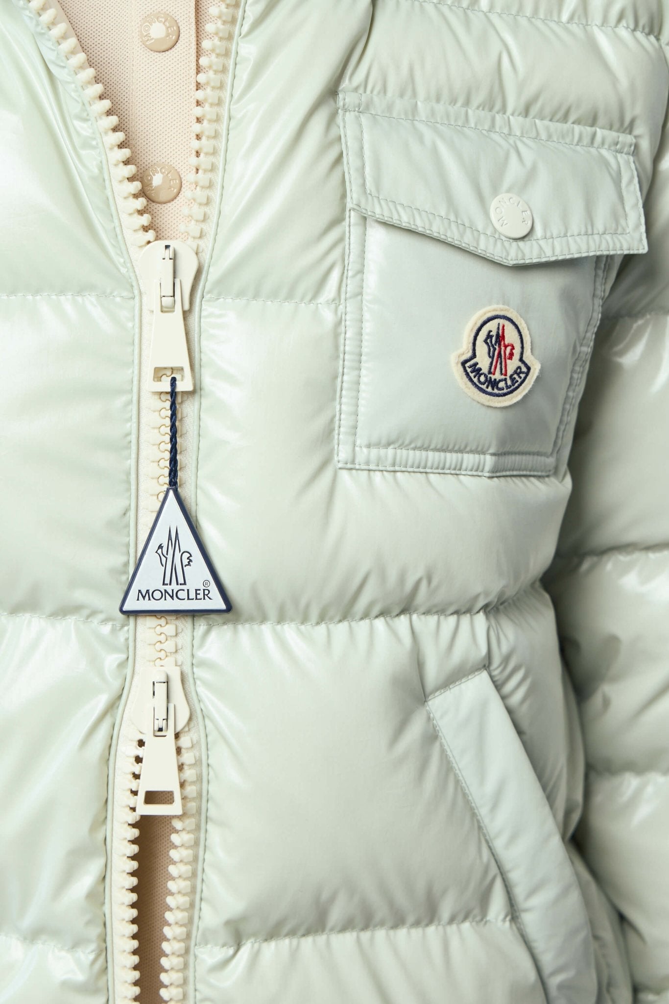 Andro Hooded Short Down Jacket