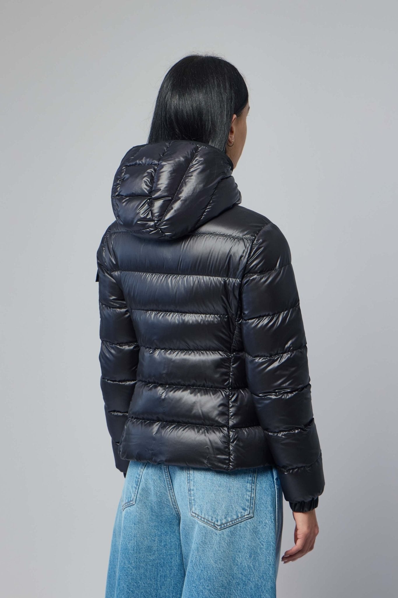 Glesse Hooded Short Down Jacket