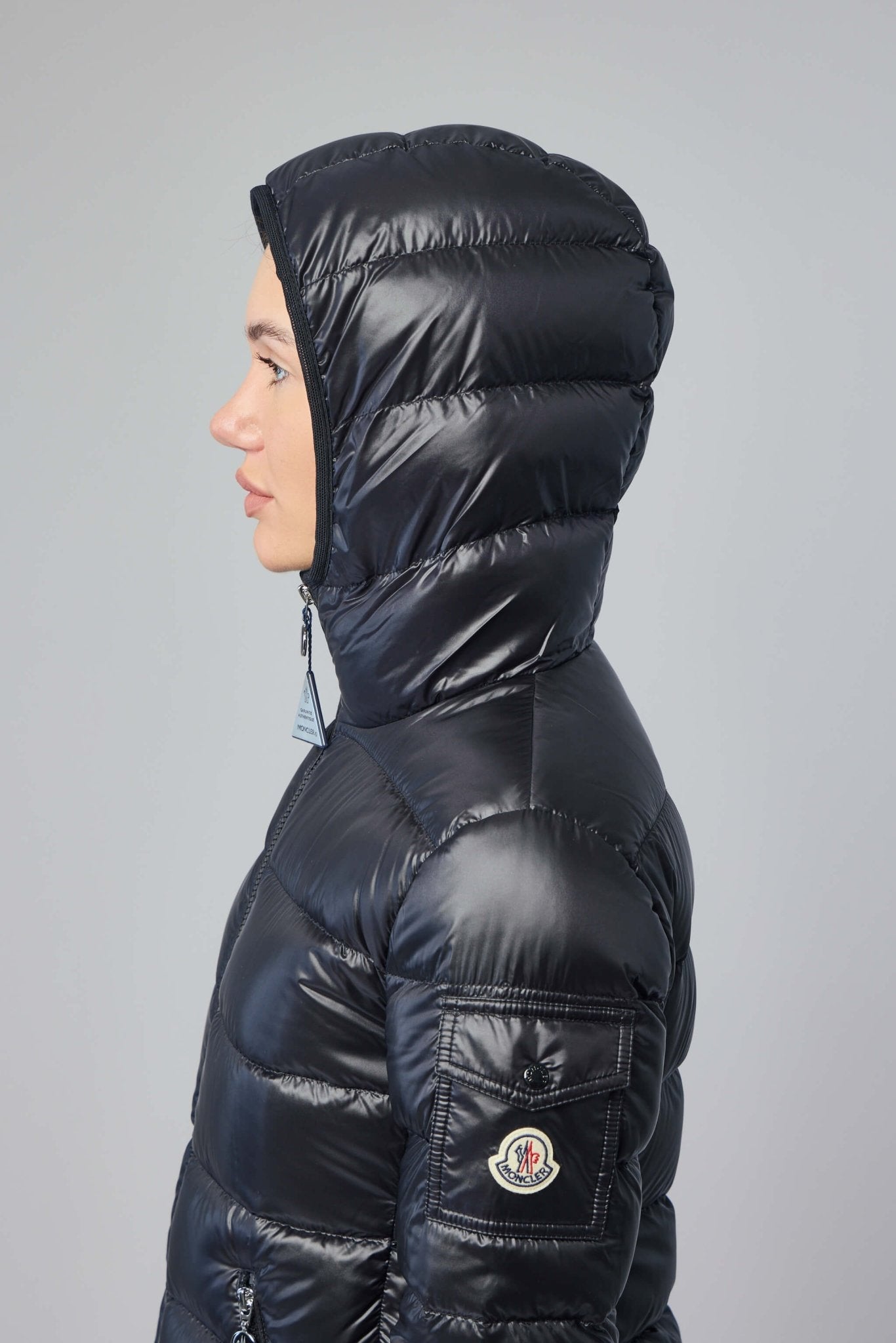 Glesse Hooded Short Down Jacket