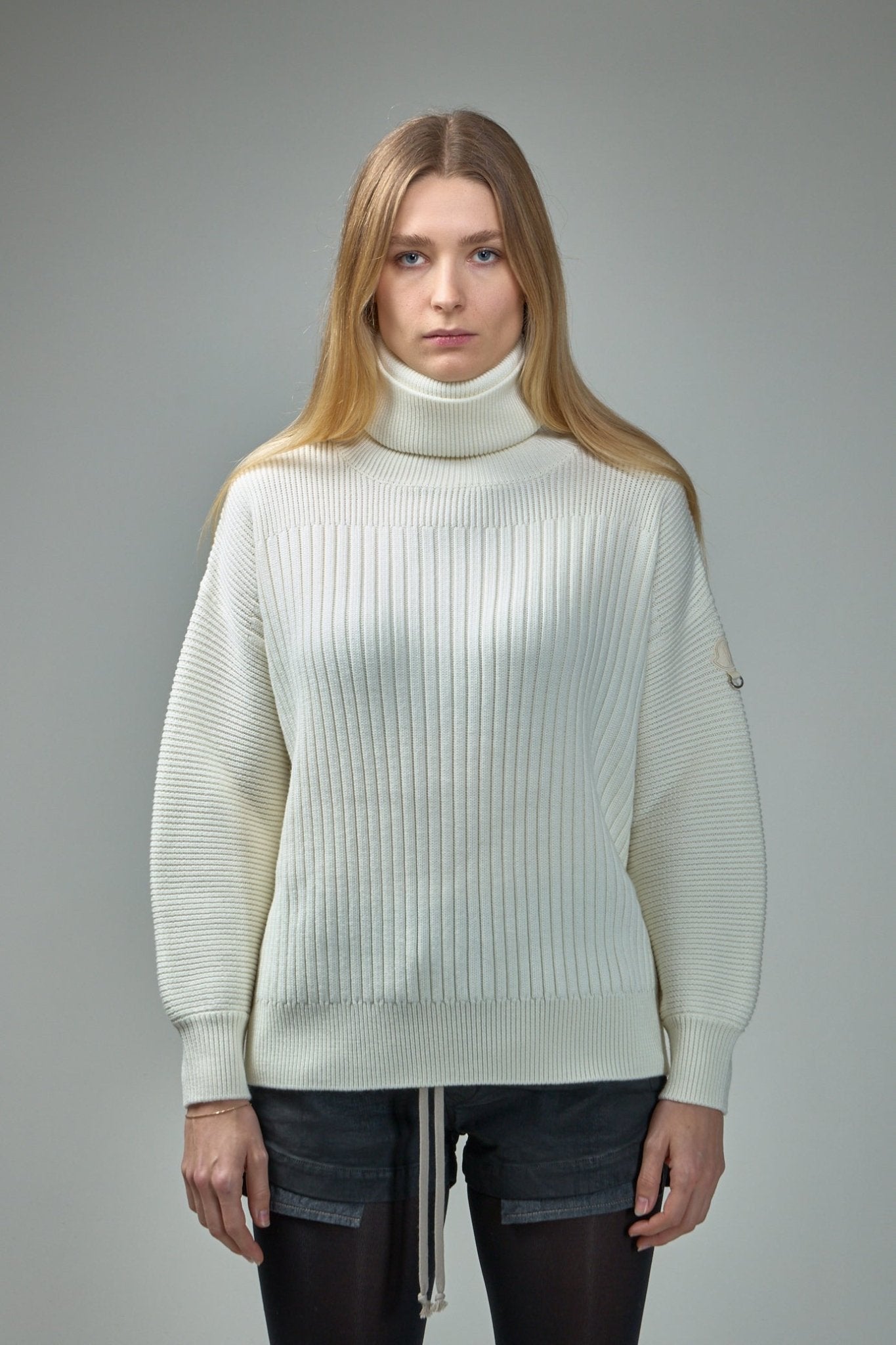 T-neck Knitwear
