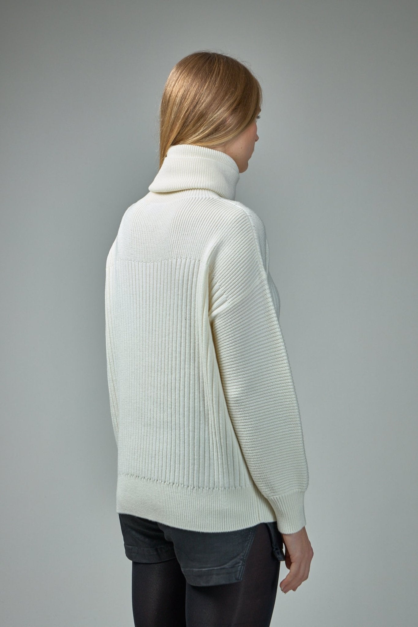 T-neck Knitwear
