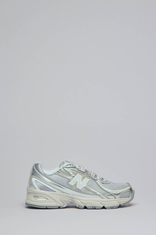 740 Sneaker