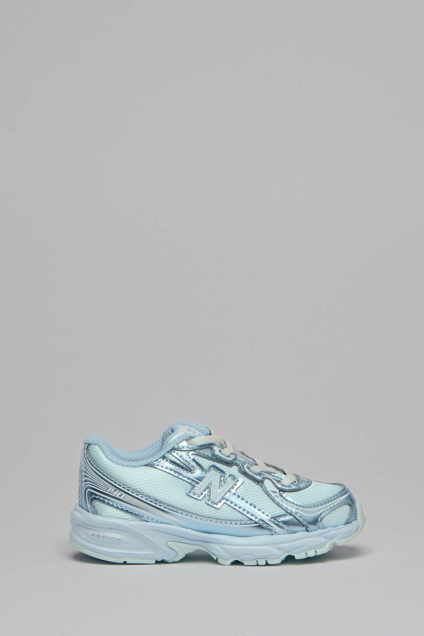 Unisex 740