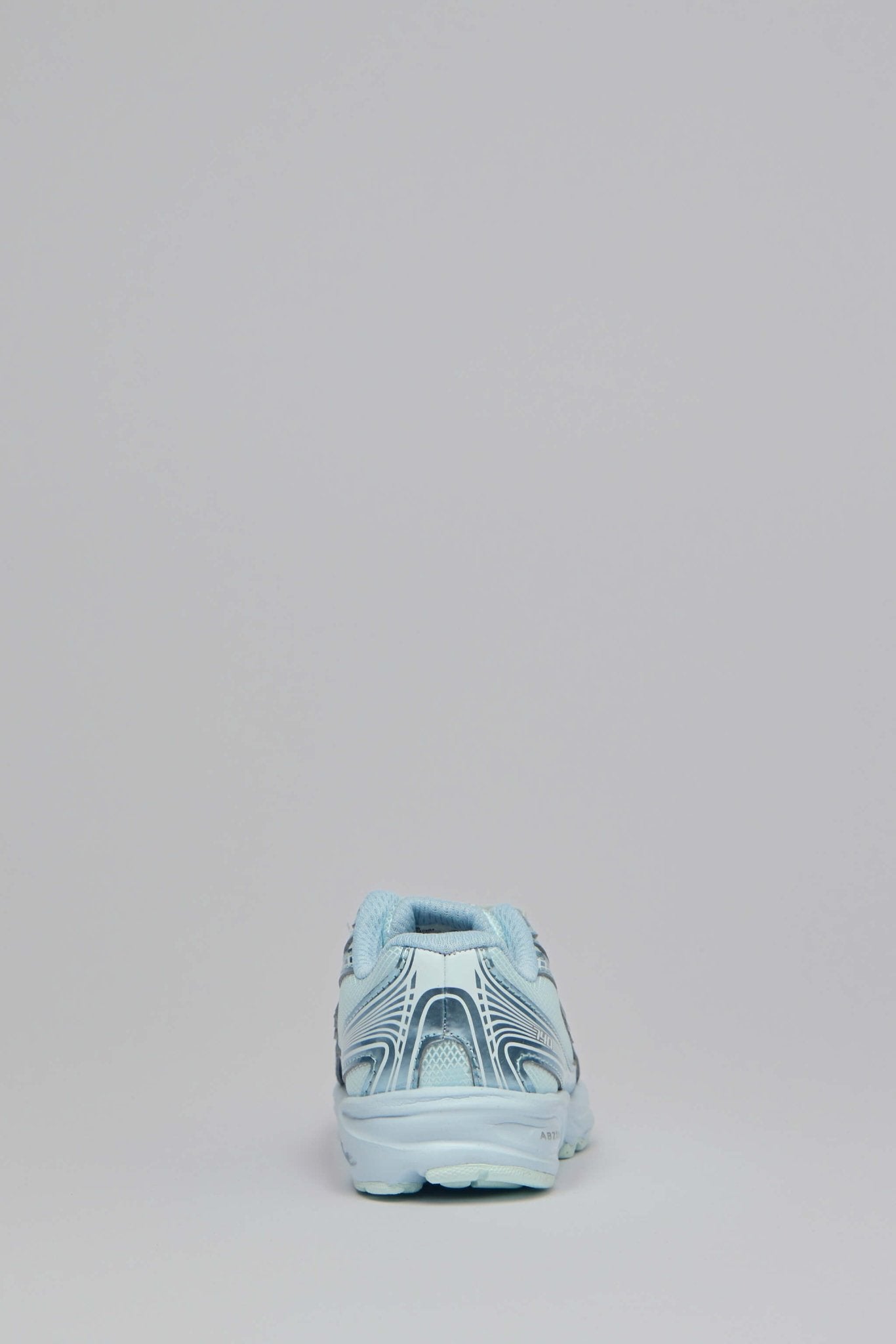 Unisex 740
