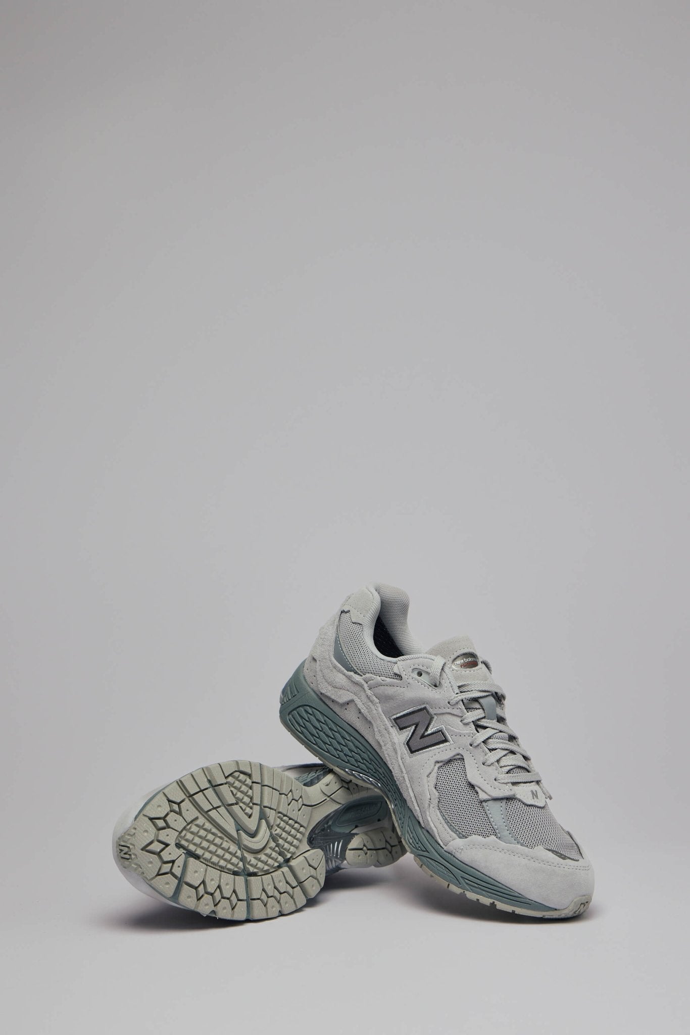 U2002DXV1 Low Top Sneakers