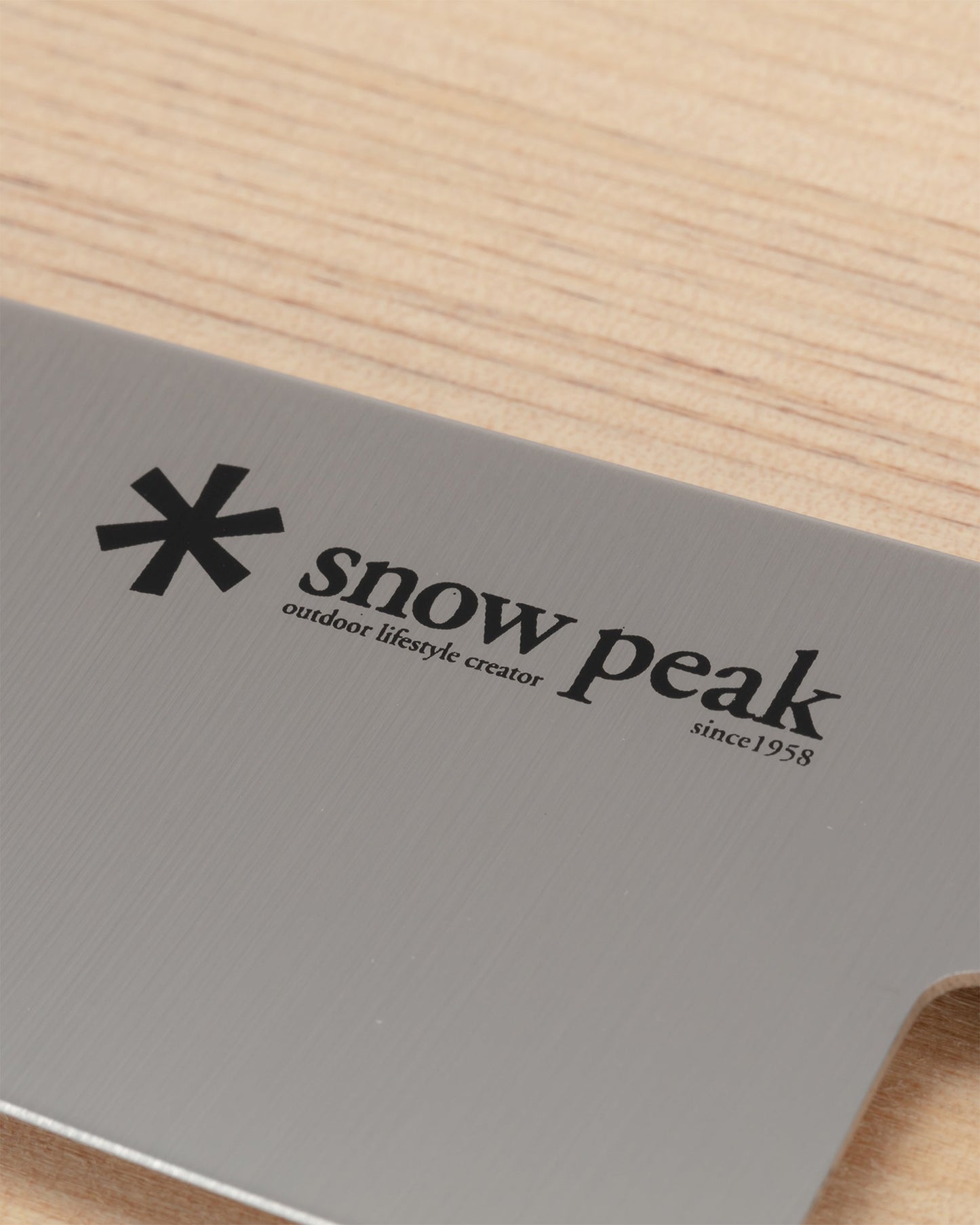 Cuchillo de cocina + Tabla de cortar Snow Peak